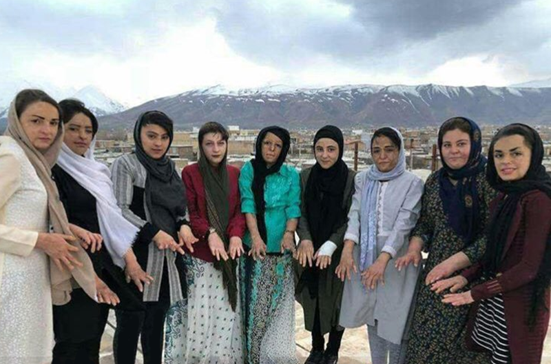 Iran: Schülerinnen – ein Brand und keine Hoffnung