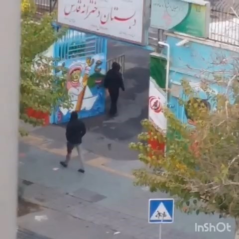 Mullahs verwandeln Grundschulen in Inhaftierungszentren